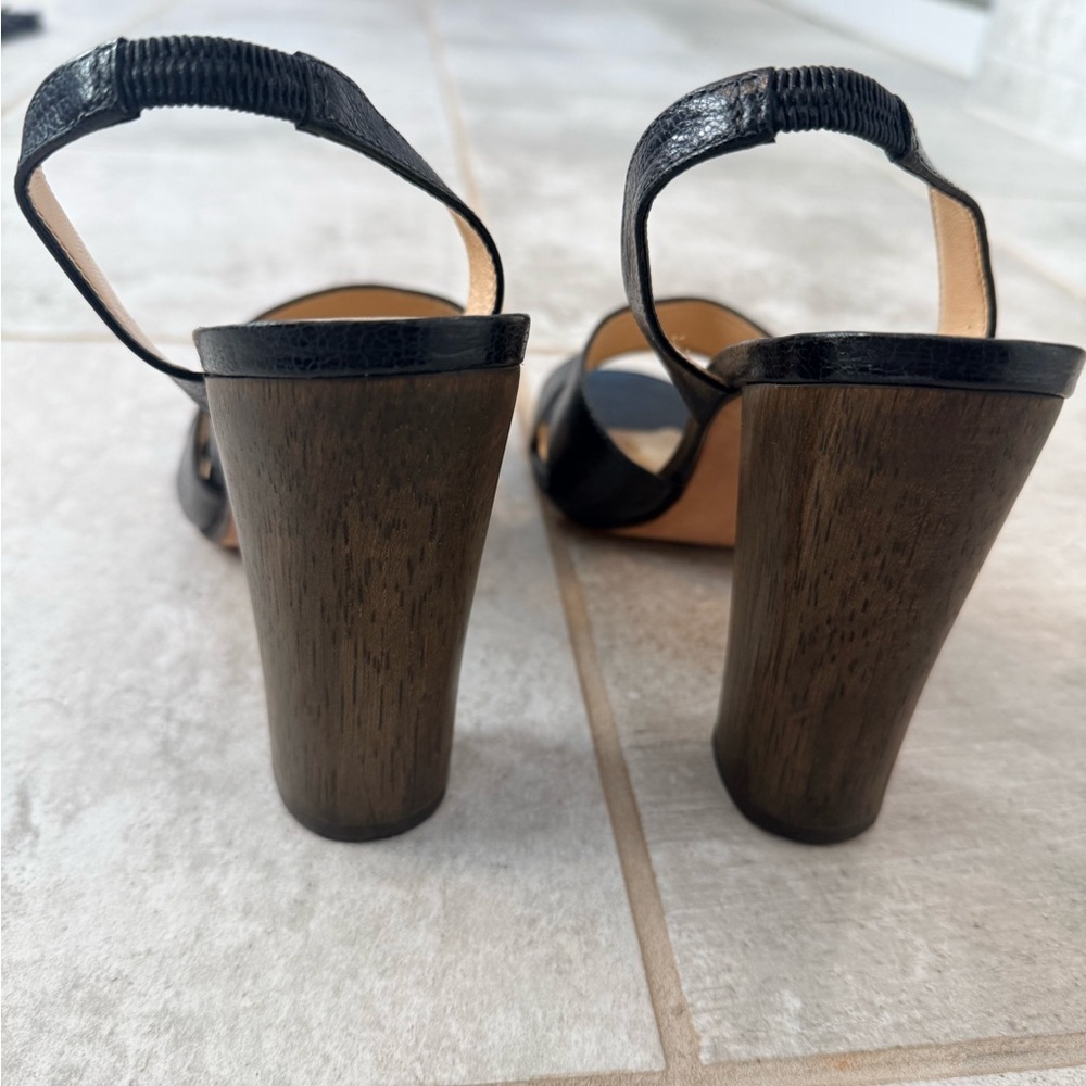 Talbots Black Leather Heels - Picture 3 of 8